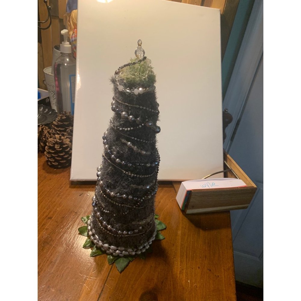 Christmas Tree 14 inch Flowers, Crystals, and Pearls